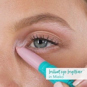 Thrive Causemetics Eye Brightener Mieko